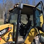 2018 CAT 420F2 Backhoe