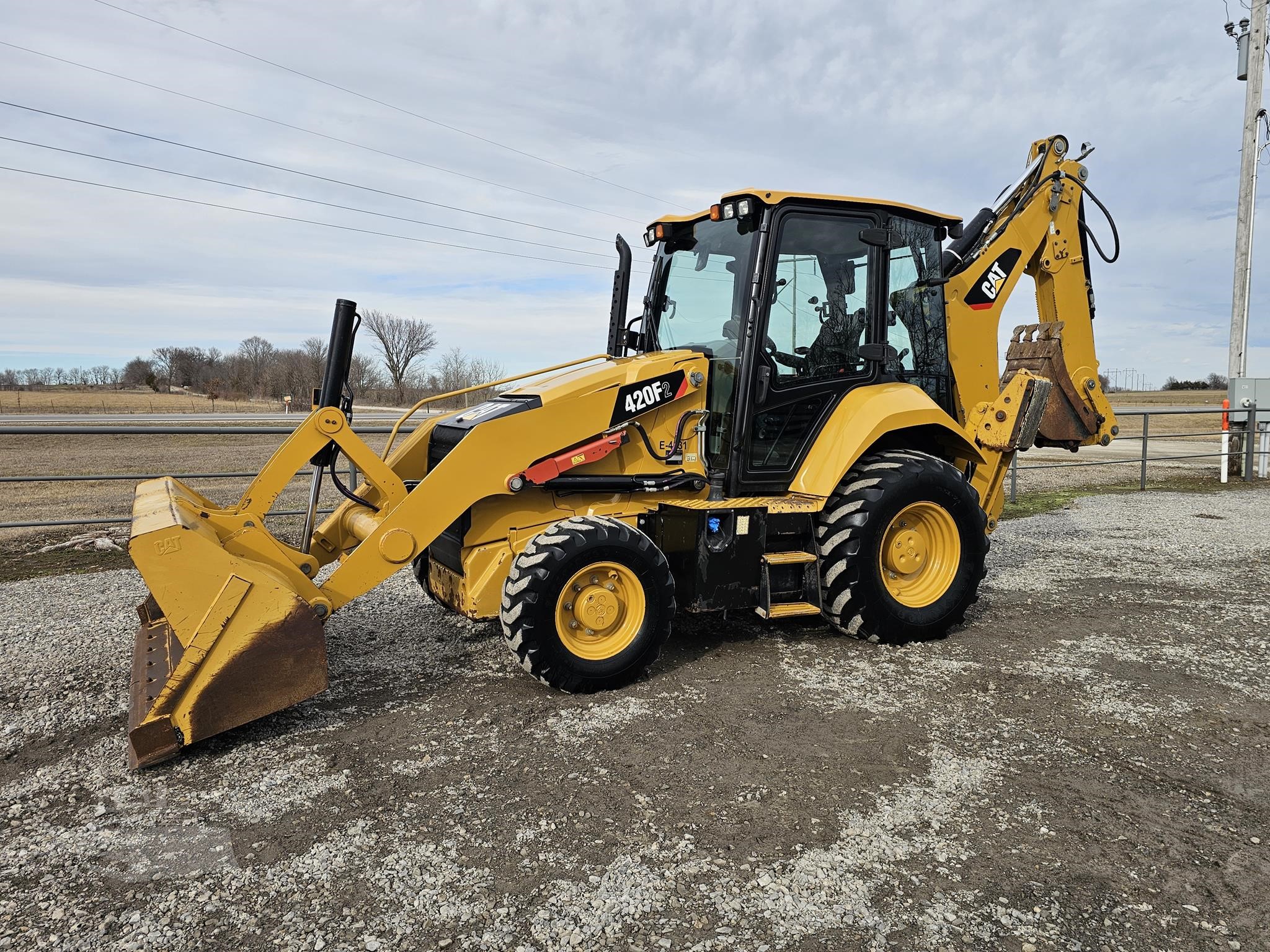 2018 CATERPILLAR 420F2